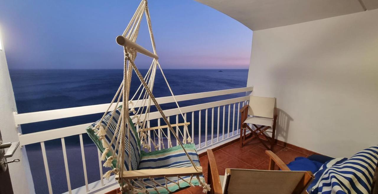 Sesimbra Sun&Sea - Beachfront Apartment! Exterior photo