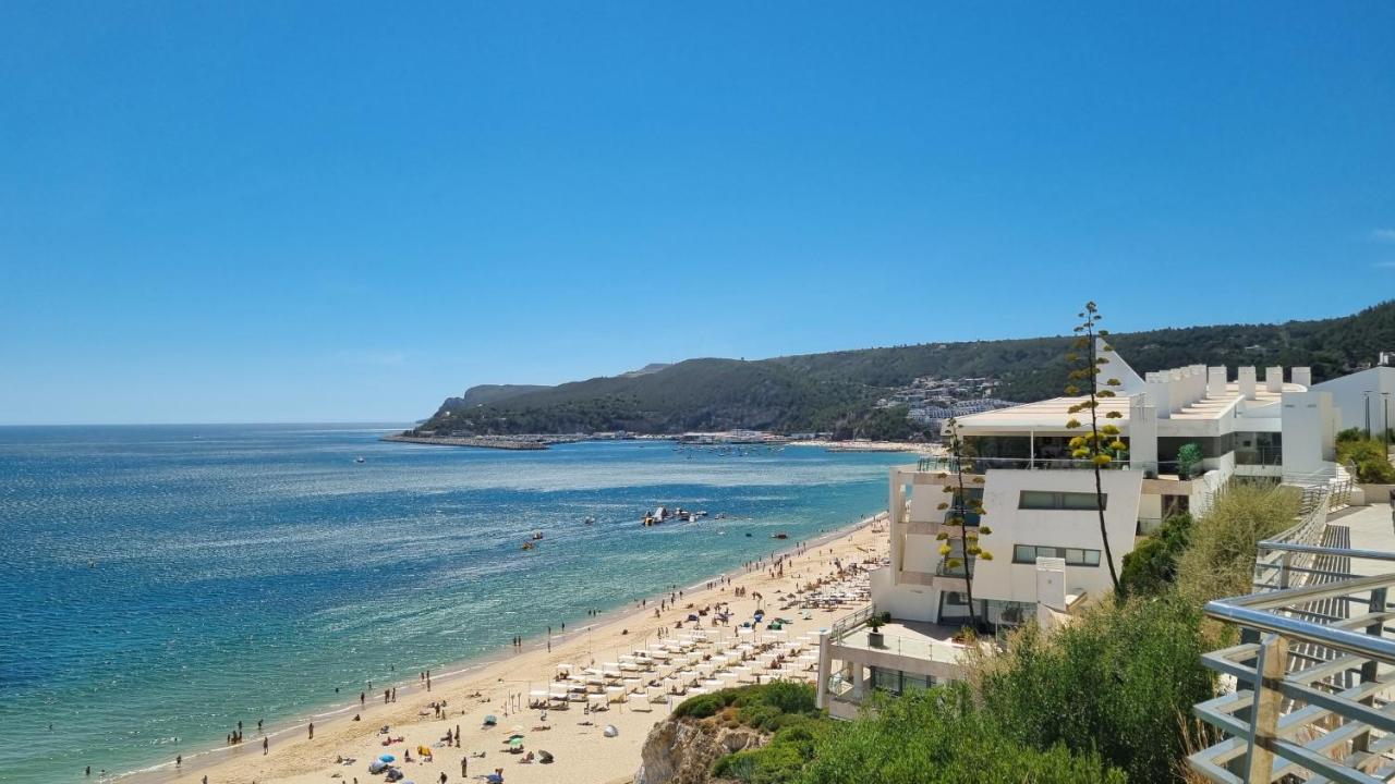 Sesimbra Sun&Sea - Beachfront Apartment! Exterior photo